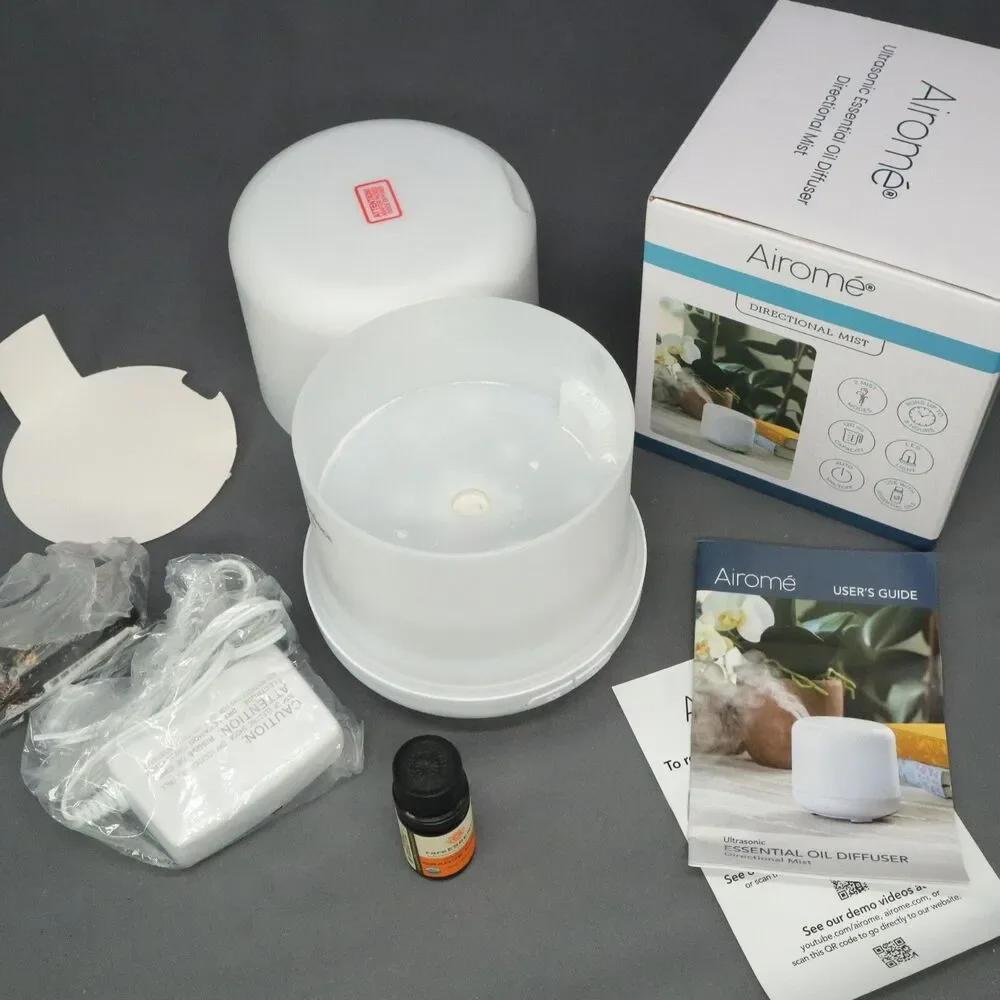 Airome Ultrasonic Lighted Oil Diffuser Intermittent 8 hrs white W/2 oils